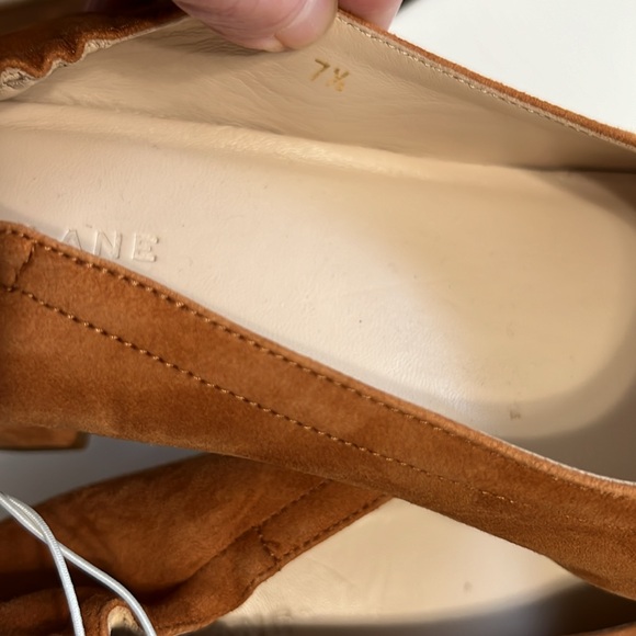 Everlane Italian Leather Day Heel Almond Suede - Picture 12 of 12